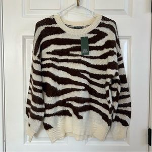 NWT Wild Fable Sweater Size Small 100% acrylic